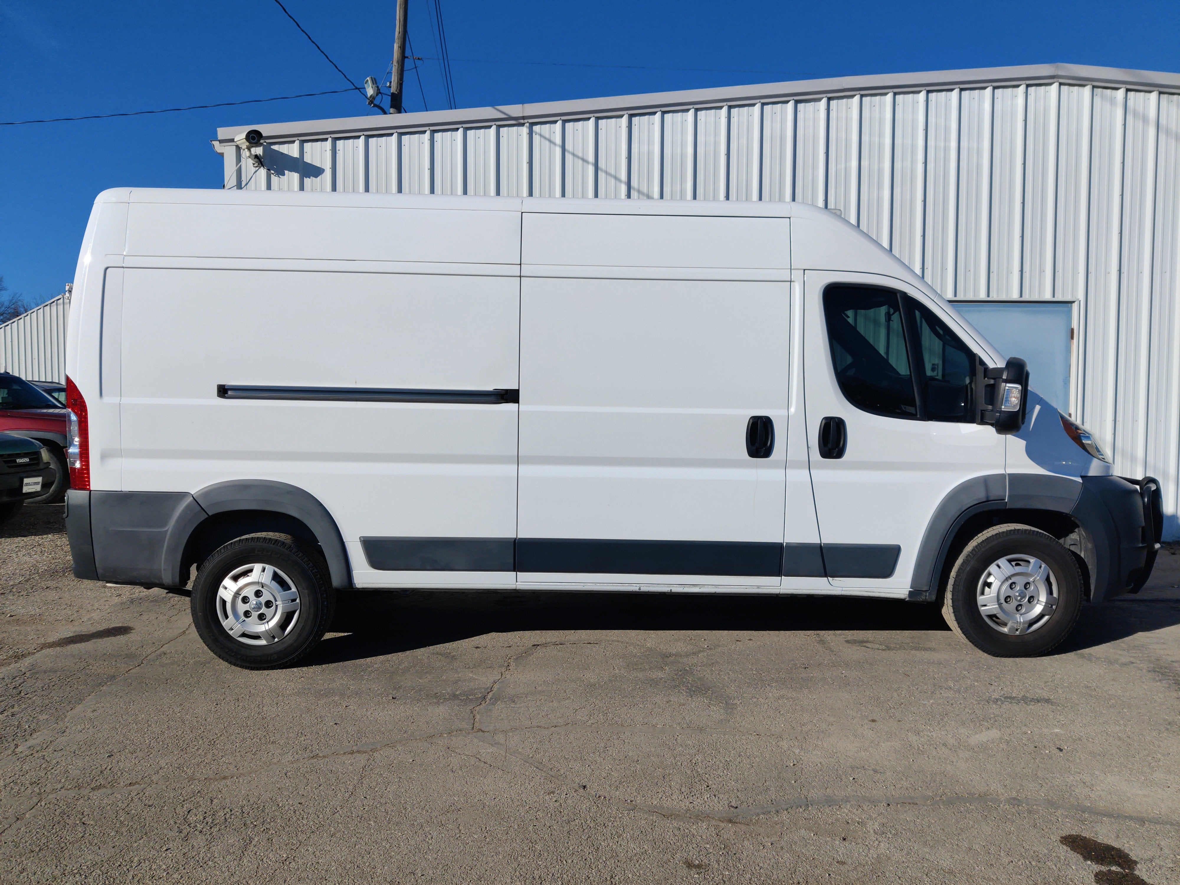 2018 RAM ProMaster 2500 Cargo Van High Roof 159' WB in Bright White Clearcoat — front three-quarter view